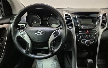 Hyundai i30 II рестайлинг, 2013 год, 870 000 рублей, 12 фотография