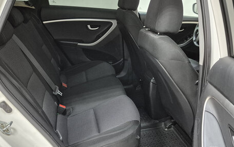 Hyundai i30 II рестайлинг, 2013 год, 870 000 рублей, 16 фотография