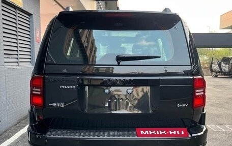 Toyota Land Cruiser Prado, 2025 год, 8 800 000 рублей, 6 фотография