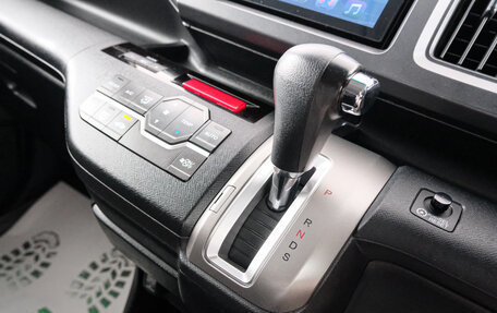 Honda Stepwgn IV, 2011 год, 1 799 000 рублей, 15 фотография