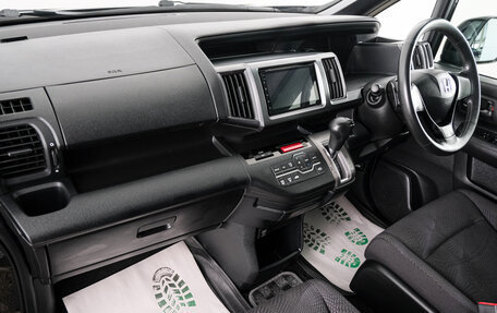 Honda Stepwgn IV, 2011 год, 1 799 000 рублей, 11 фотография