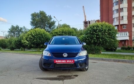 Volkswagen Golf Plus I, 2008 год, 650 000 рублей, 2 фотография