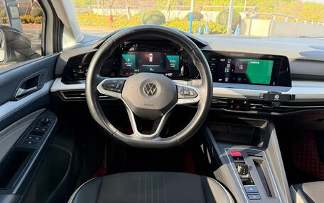 Volkswagen Golf VIII, 2021 год, 1 455 000 рублей, 8 фотография