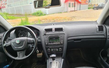 Skoda Octavia, 2010 год, 1 200 000 рублей, 17 фотография