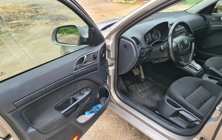 Skoda Octavia, 2010 год, 1 200 000 рублей, 18 фотография