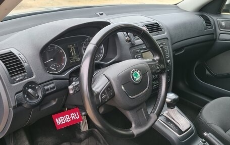 Skoda Octavia, 2010 год, 1 200 000 рублей, 14 фотография
