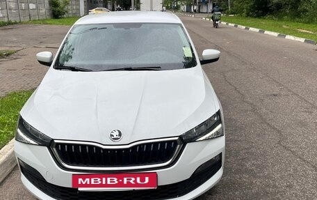 Skoda Rapid II, 2022 год, 1 590 000 рублей, 10 фотография