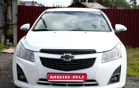Chevrolet Cruze II, 2013 год, 690 000 рублей, 2 фотография