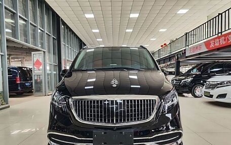 Mercedes-Benz Vito, 2022 год, 4 090 000 рублей, 2 фотография