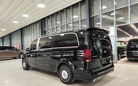 Mercedes-Benz Vito, 2022 год, 4 090 000 рублей, 6 фотография