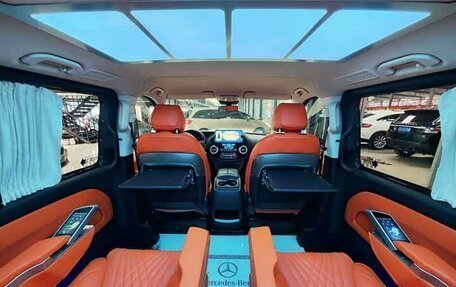 Mercedes-Benz Vito, 2022 год, 4 090 000 рублей, 22 фотография
