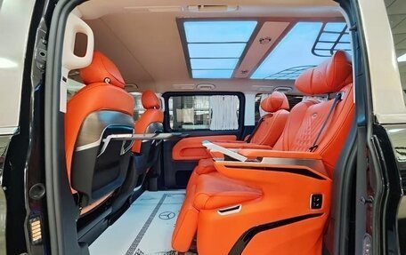 Mercedes-Benz Vito, 2022 год, 4 090 000 рублей, 24 фотография