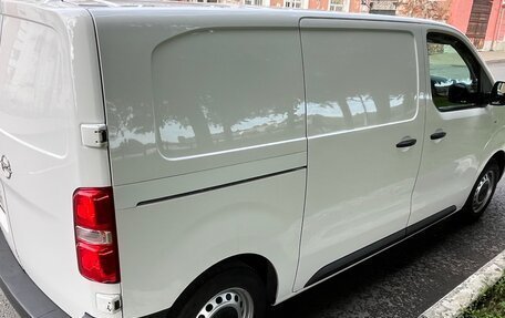 Opel Vivaro, 2021 год, 2 150 000 рублей, 2 фотография