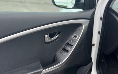 Hyundai i30 II рестайлинг, 2015 год, 750 000 рублей, 9 фотография