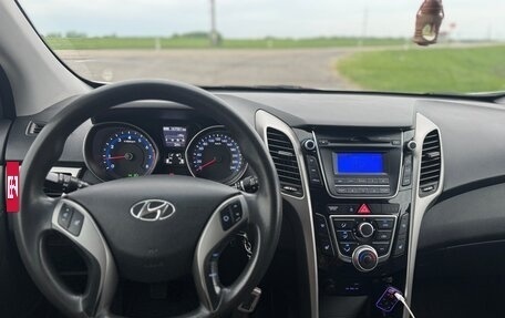 Hyundai i30 II рестайлинг, 2015 год, 750 000 рублей, 7 фотография