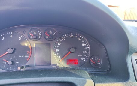 Audi A6, 1998 год, 360 000 рублей, 4 фотография