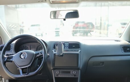 Volkswagen Polo VI (EU Market), 2017 год, 1 140 000 рублей, 7 фотография