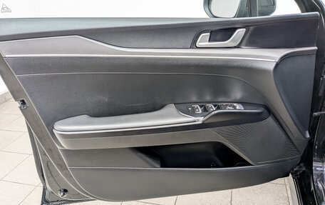 KIA K5, 2021 год, 2 250 000 рублей, 19 фотография