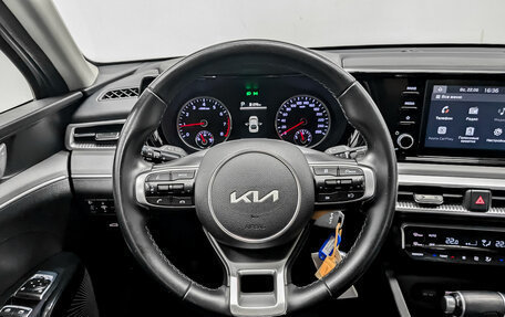 KIA K5, 2021 год, 2 250 000 рублей, 21 фотография