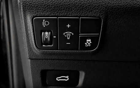 KIA K5, 2021 год, 2 250 000 рублей, 24 фотография