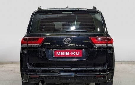 Toyota Land Cruiser, 2023 год, 10 990 000 рублей, 6 фотография