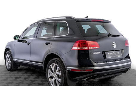 Volkswagen Touareg III, 2017 год, 2 650 000 рублей, 7 фотография