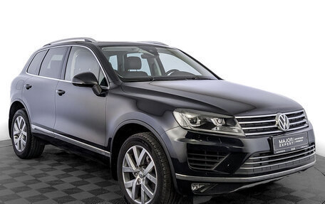 Volkswagen Touareg III, 2017 год, 2 650 000 рублей, 3 фотография