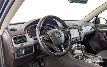 Volkswagen Touareg III, 2017 год, 2 650 000 рублей, 16 фотография