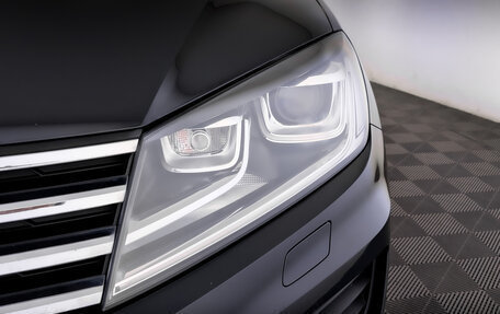 Volkswagen Touareg III, 2017 год, 2 650 000 рублей, 17 фотография