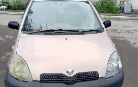 Toyota Vitz, 2000 год, 244 000 рублей, 1 фотография