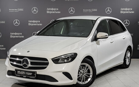 Mercedes-Benz B-Класс, 2019 год, 2 500 000 рублей, 1 фотография