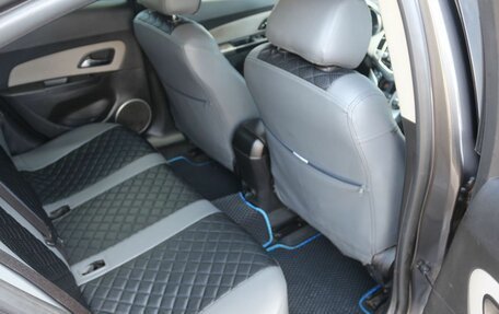 Chevrolet Cruze II, 2011 год, 620 000 рублей, 15 фотография