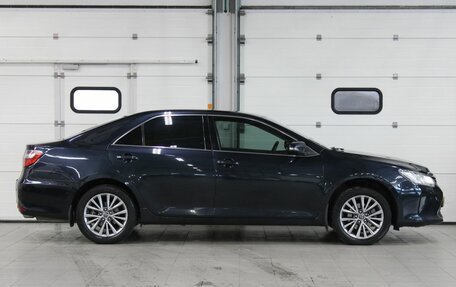 Toyota Camry, 2015 год, 2 150 000 рублей, 4 фотография