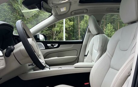 Volvo XC60 II, 2025 год, 10 120 000 рублей, 15 фотография