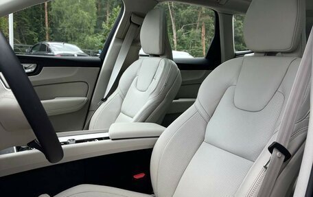Volvo XC60 II, 2025 год, 10 120 000 рублей, 23 фотография