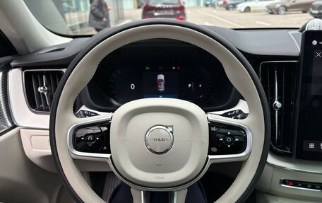 Volvo XC60 II, 2025 год, 10 120 000 рублей, 29 фотография