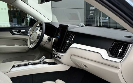 Volvo XC60 II, 2025 год, 10 120 000 рублей, 40 фотография