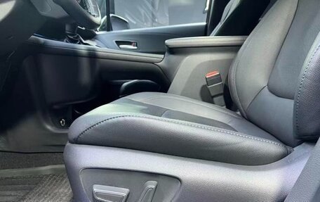 Toyota Sienna, 2021 год, 3 943 000 рублей, 7 фотография