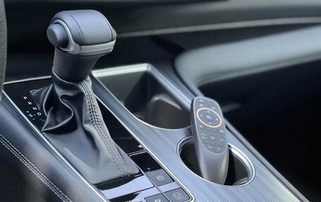 Toyota Sienna, 2021 год, 3 943 000 рублей, 14 фотография