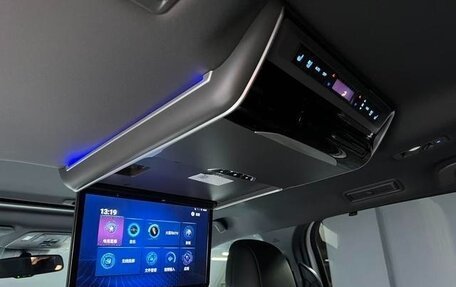 Toyota Sienna, 2021 год, 3 943 000 рублей, 18 фотография