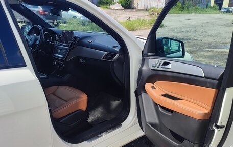 Mercedes-Benz GLE, 2018 год, 4 400 000 рублей, 15 фотография