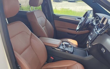 Mercedes-Benz GLE, 2018 год, 4 400 000 рублей, 18 фотография