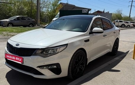 KIA Optima IV, 2018 год, 2 700 000 рублей, 2 фотография