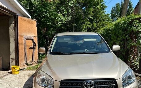 Toyota RAV4, 2006 год, 1 350 000 рублей, 2 фотография