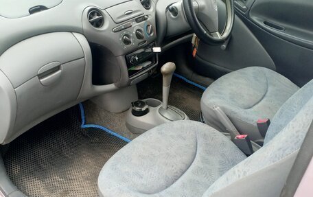 Toyota Vitz, 2000 год, 244 000 рублей, 10 фотография