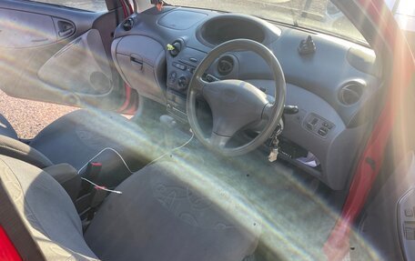 Toyota Vitz, 2000 год, 310 000 рублей, 10 фотография