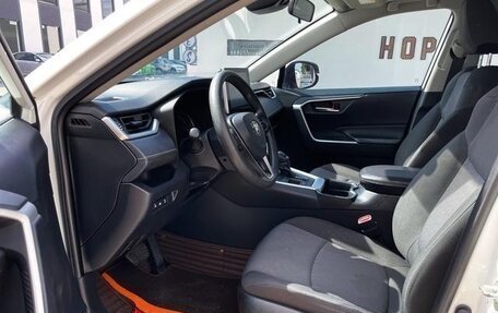 Toyota RAV4, 2022 год, 2 830 334 рублей, 14 фотография