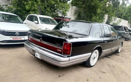 Lincoln Town Car II, 1990 год, 1 700 000 рублей, 3 фотография