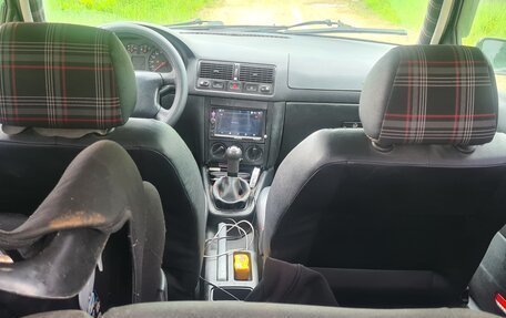 Volkswagen Golf IV, 2000 год, 235 000 рублей, 9 фотография