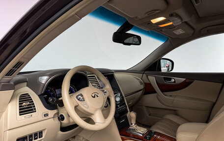 Infiniti QX70, 2015 год, 2 550 000 рублей, 15 фотография